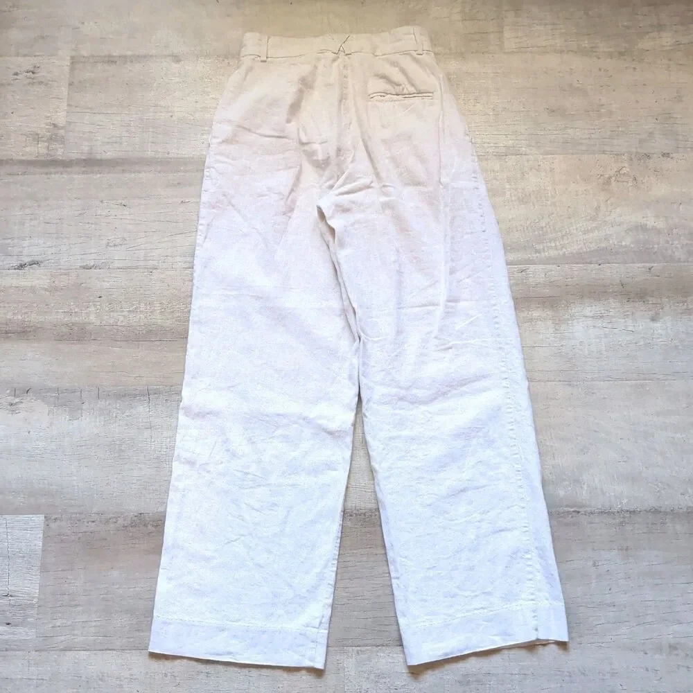 Banana Republic great shipping